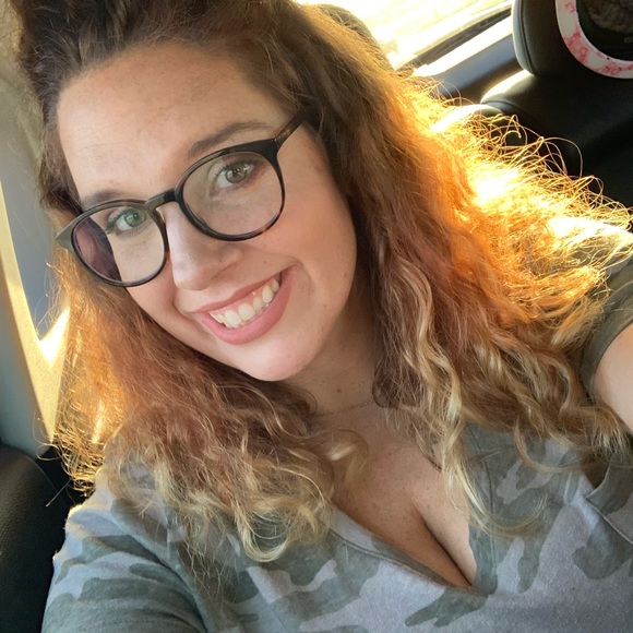 Meet your Posher, Krystal - Picture 6 of 6